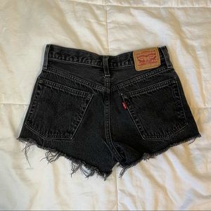 levi’s 501 black cut off shorts